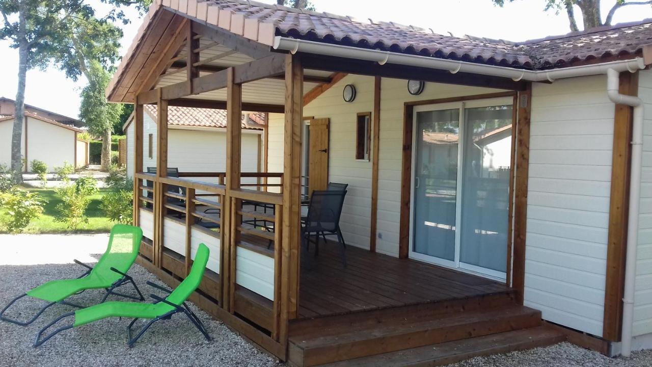 Chalet Avec Piscine Azur Dış mekan fotoğraf